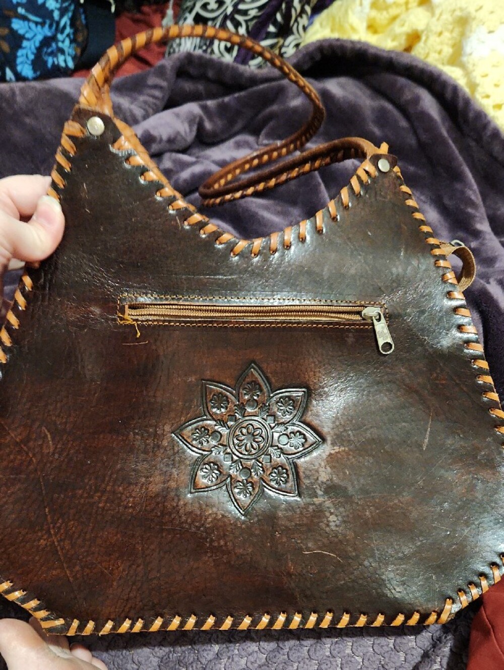Vintage Handcrafted Brown Embossed Leather Women’s Shoulder Bag and Wallet - Picture 5 of 11